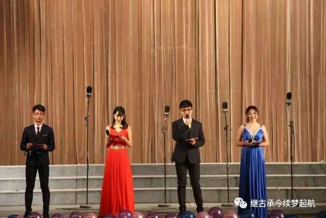 南京航空航天大學繼續教育學院大合唱比曬